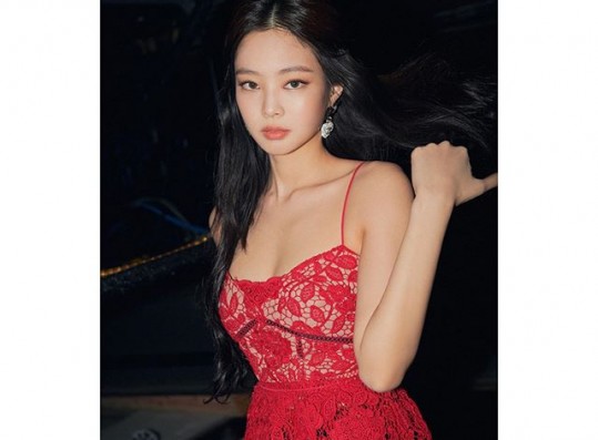KT X Galaxy 'Jennie Red' Advertises Over 2M YouTube Views
