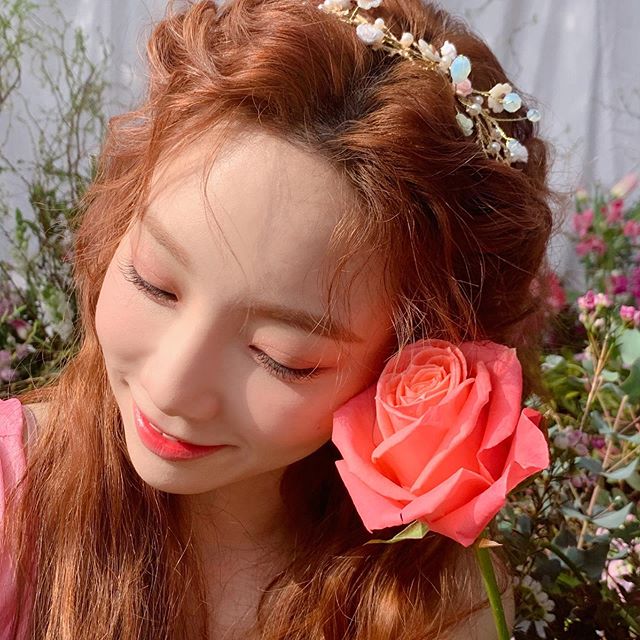 Taeyeon, surprise announces new song 'Happy' on 9th