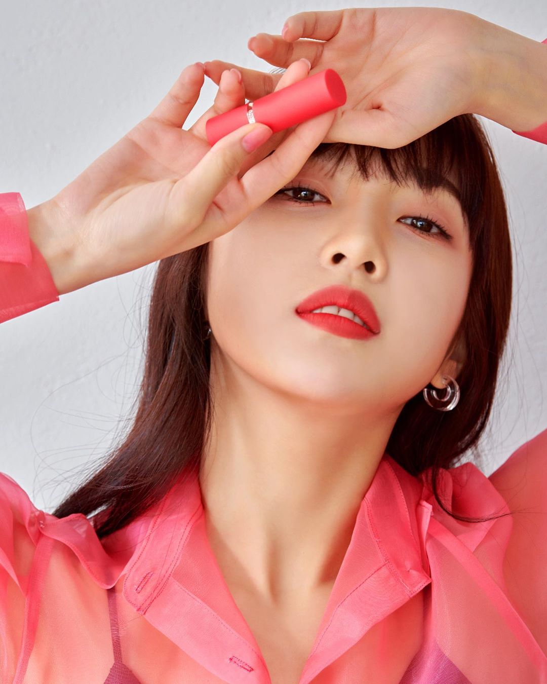 Red Velvet Joy reveals beauty pictorial