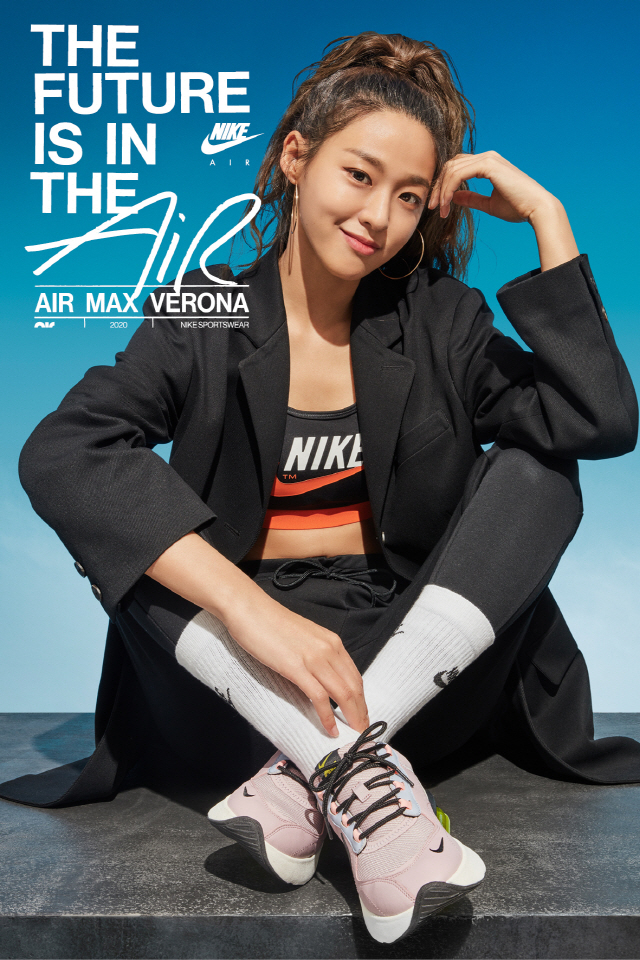 AOA Seolhyun "Trying to be a positive inspirational person"