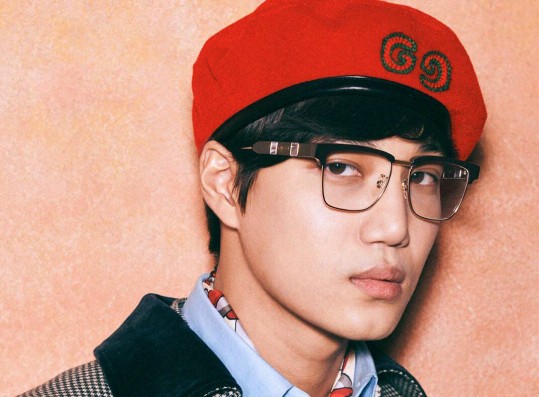 EXO’s Kai Serves His Visuals as the First Korean Global Male Eyewear Ambassador of ‘GUCCI’ + Retro Photos Was Released