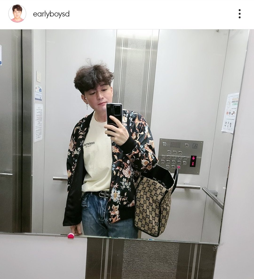 Suju Clothes on X: Shindong was wearing a GOYARD Pre-Owned Blue