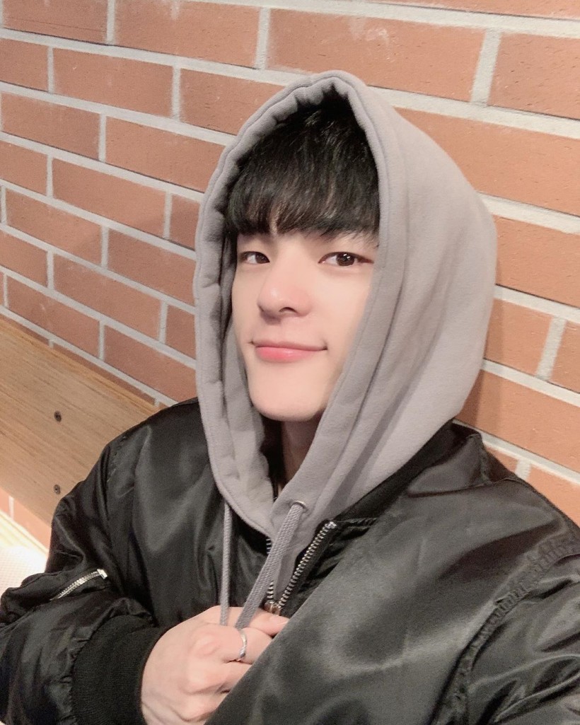 Former Stray Kids Member Woojin Shared Live Broadcast To Fans + Shared Future Activities