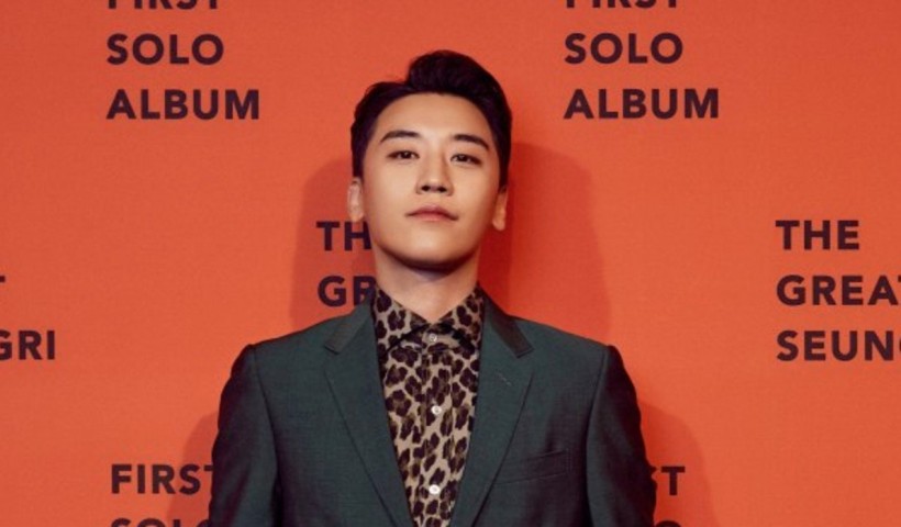 LOOK: Seungri's First Photo In The Military