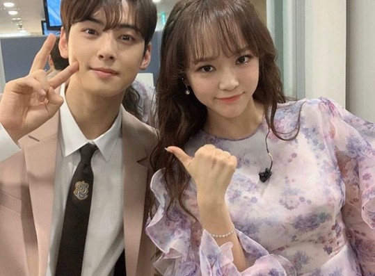 Gugudan's Sejeong, ASTRO's Cha Eun-woo Overflow with Visuals in One Frame