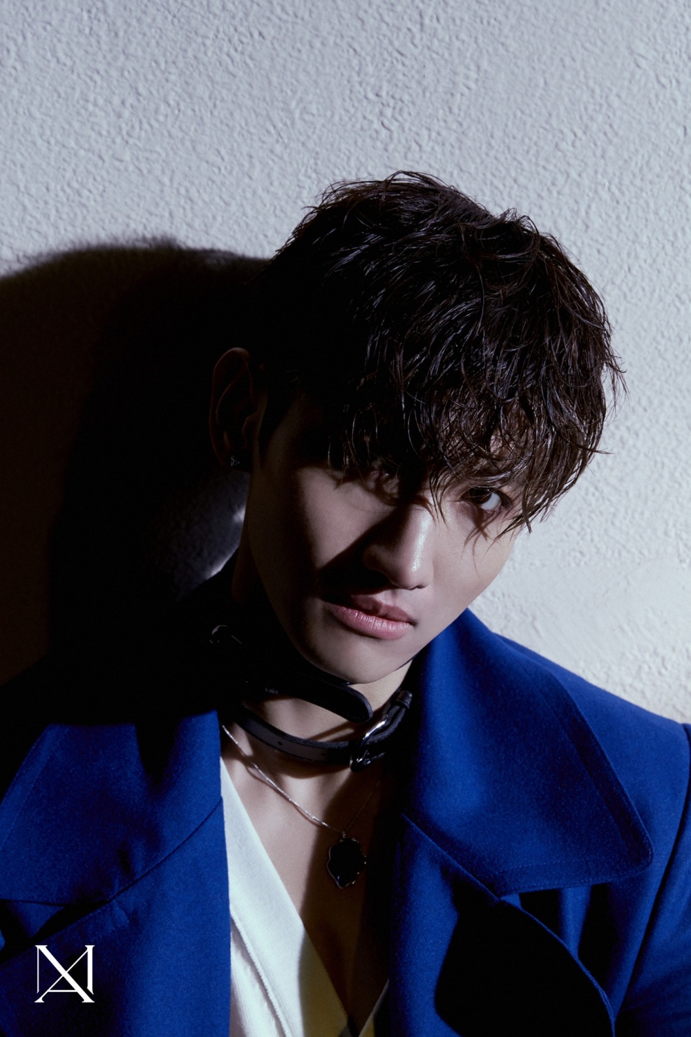 TVXQ's Changmin Exudes "Homme Fatal" Aura in "Chocolate" MV