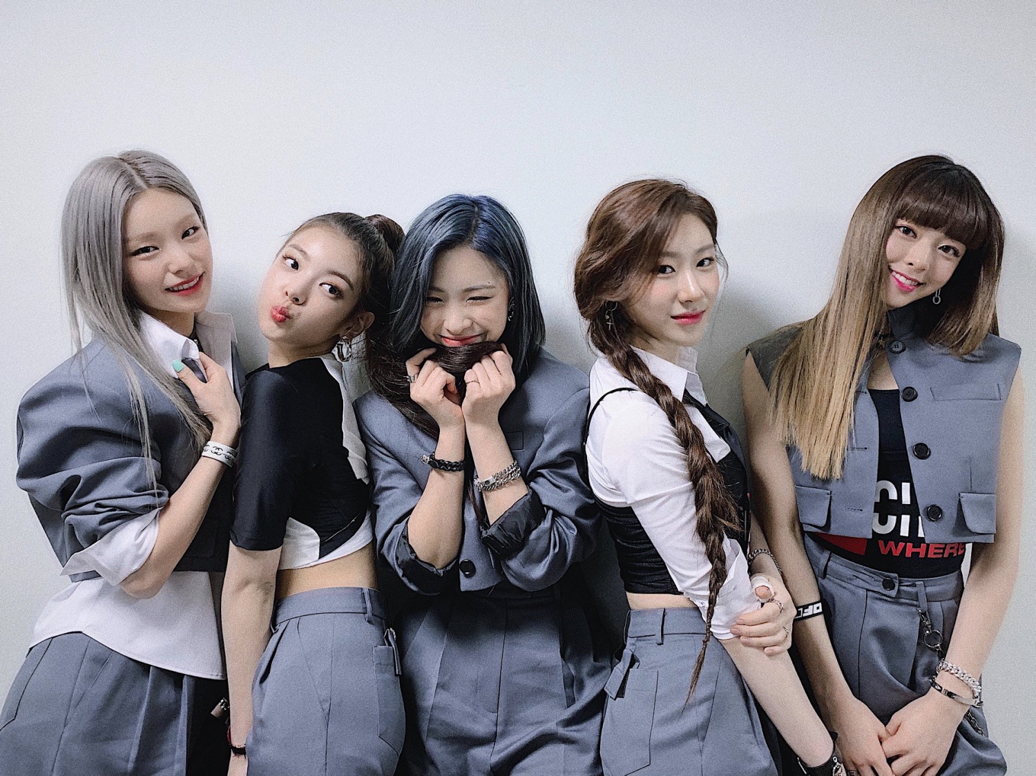 Itzy Tops Youtube Hits Chart For 4 Consecutive Weeks Selected As K Pop Radars Artist Of The 
