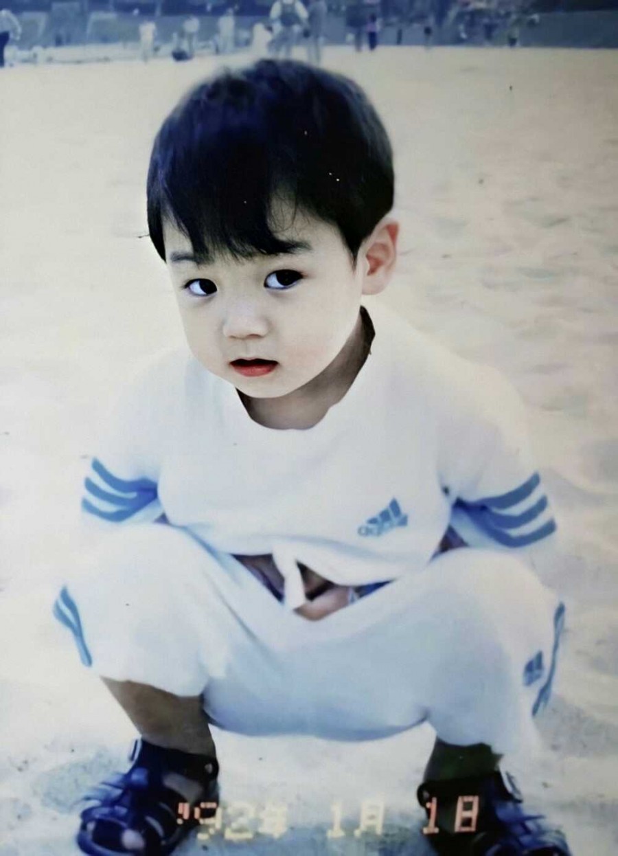 BTS Jungkook and His Starlit Eyes Captured in His Baby Photos