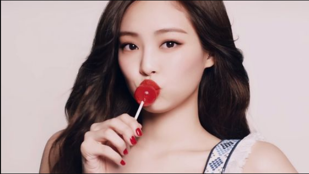 Facebook Account Claims Jennie Kim as Pregnant + BLINKS Call to Report the Page