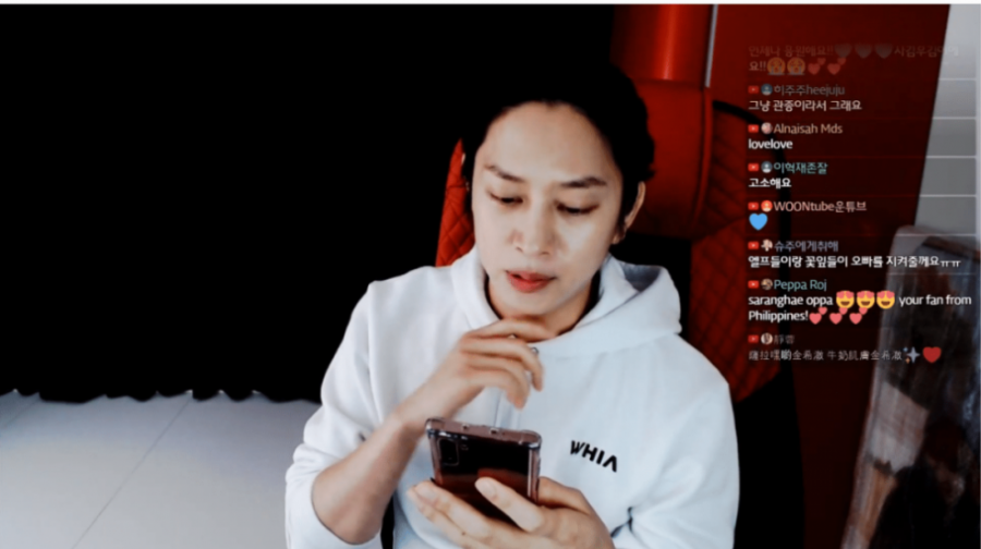 Super Junior's Heechul Conducts Live Stream To Assure Fans After SNS Lash Out