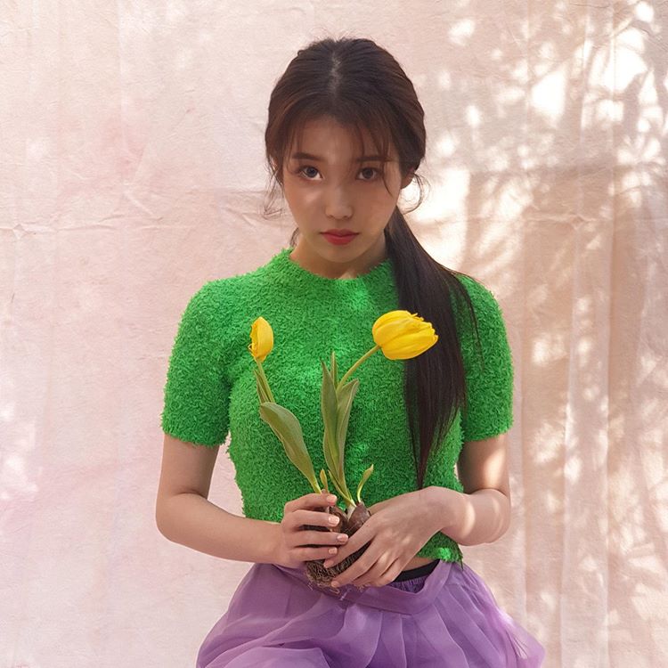 IU Looks As Beautiful As Springtime Flowers In Her Latest Instagram