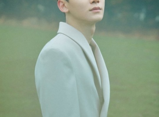 EXO's Chen Is Now A Father! + Wife Gives Birth To A Daughter