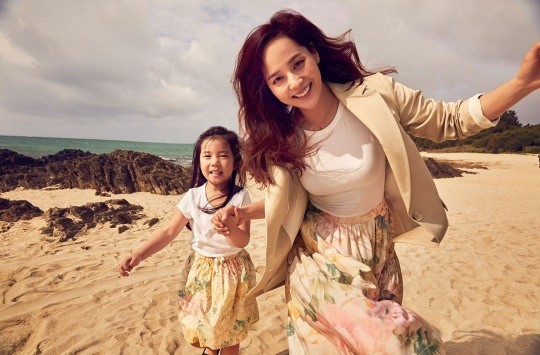 SEE PHOTOS: Former S.E.S Eugene and Daughter Rohee Amazed Fans with Fairy-like Visuals