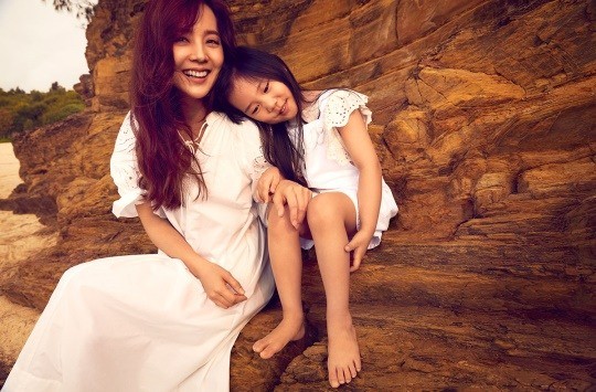 SEE PHOTOS: Former S.E.S Eugene and Daughter Rohee Amazed Fans with Fairy-like Visuals