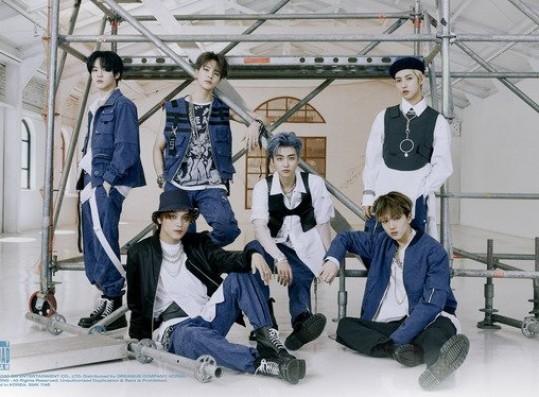 NCT Dream Breaks Own Record With 500,000 Pre-Orders for 