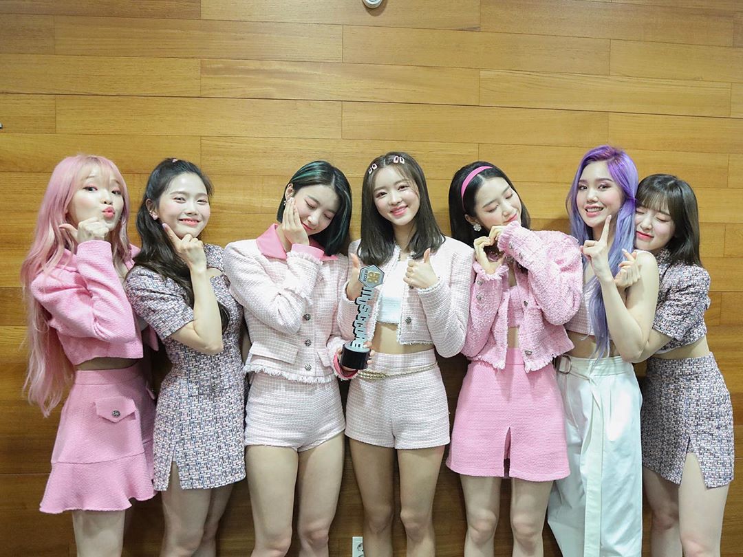 OH MY GIRL's "NONSTOP" Achieves 5th Win on SBS "Inkigayo"