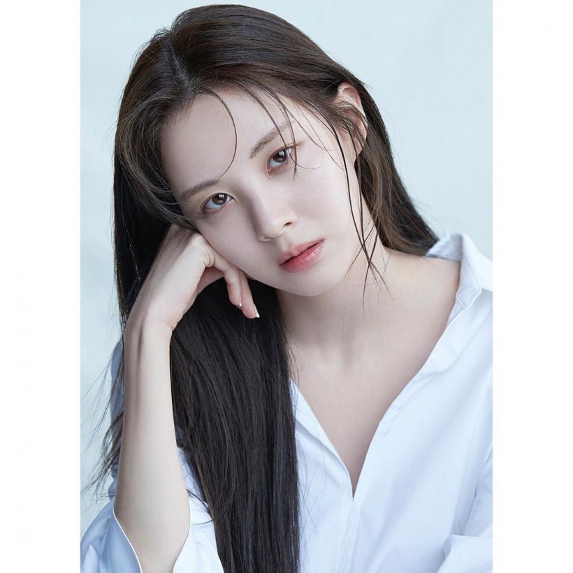Seohyun unveils behind-the-scenes pictorial with many charms!