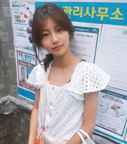 "Little Bae Suzy" Song Ji Ah's Visuals Mesmerize Fans + Netizens Wonder