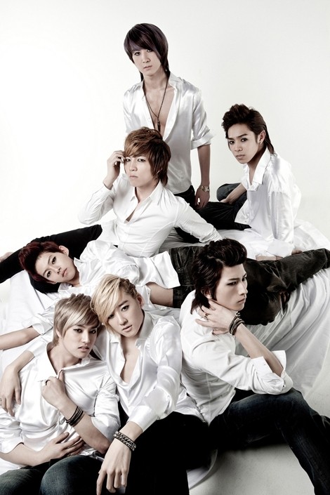 Кисс ю. Группа u-Kiss. U Kiss корейская группа. U_Kiss ss501. U-Kiss 2022.