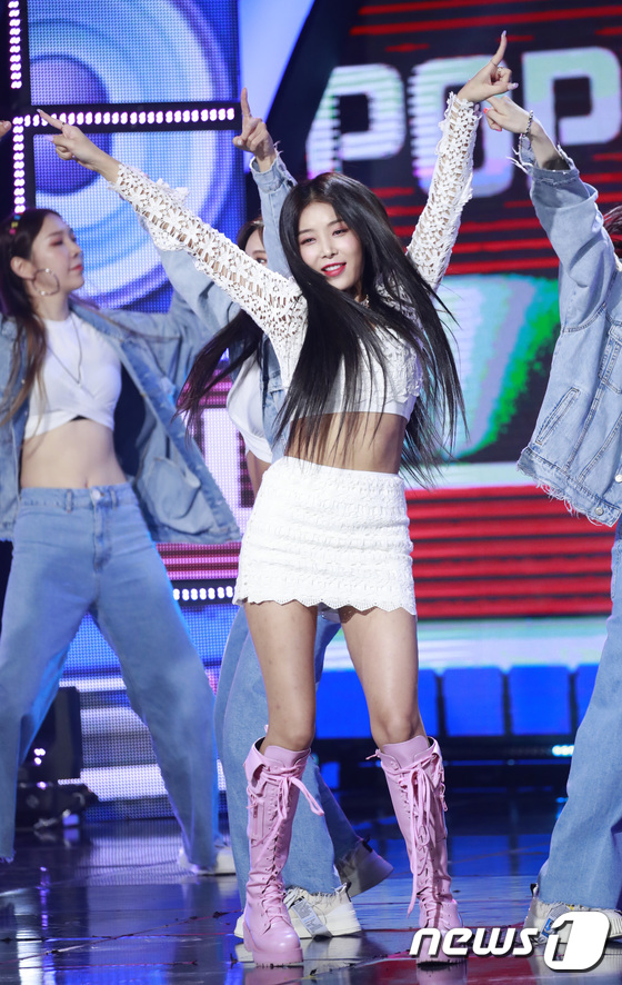 Yubin, a different stage