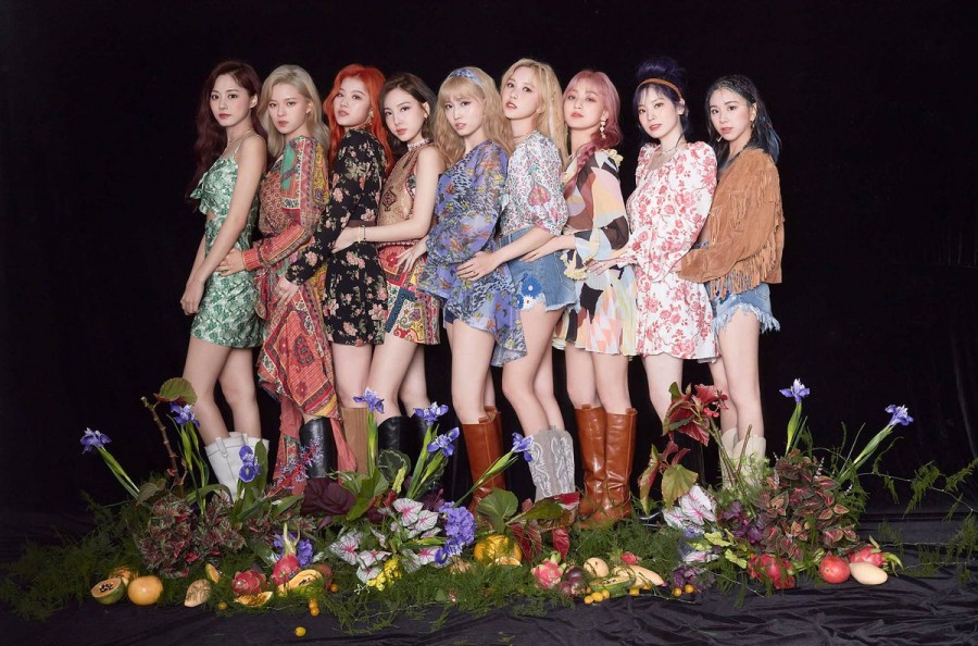 TWICE Breaks Record by Surpassing 100,000 Pre-Orders on Ktown4u With "MORE & MORE"