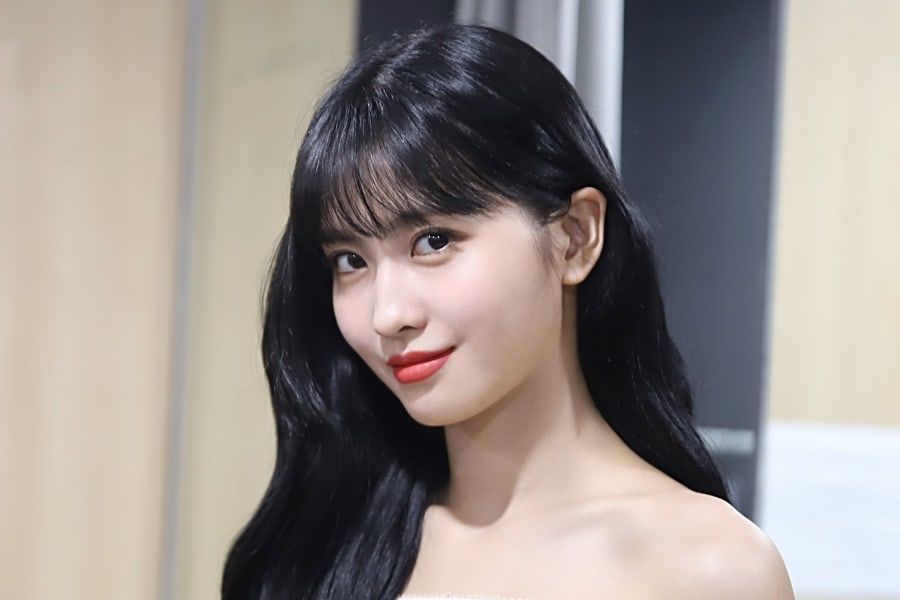 WATCH: Fans Worried About TWICE Momo After Hearing Her Sing Live on Show Champion
