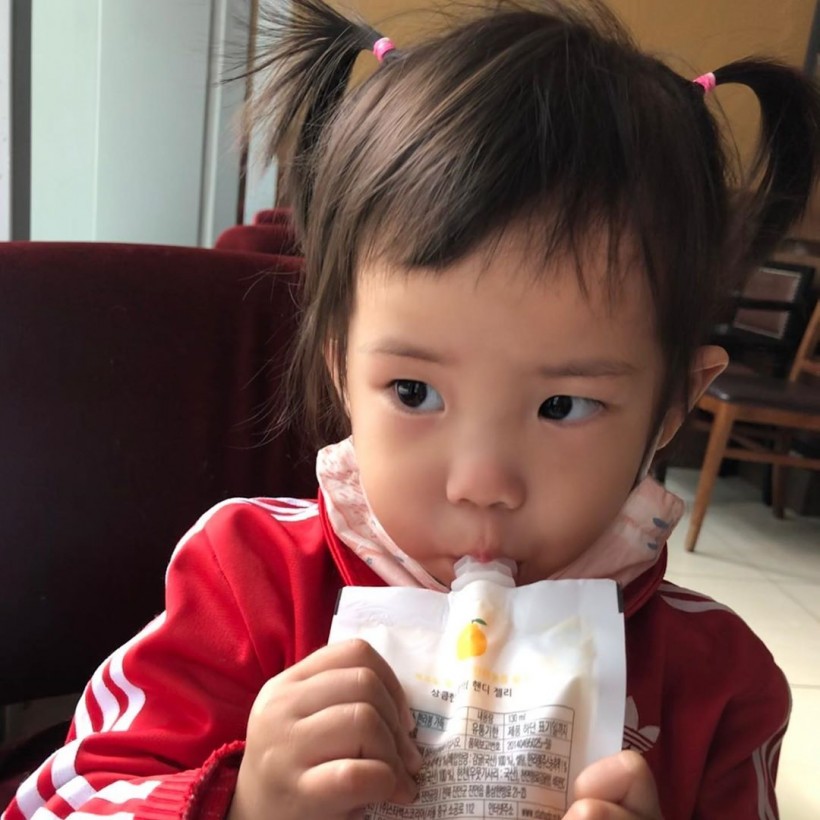 These Adorable Photos of S.E.S Eugene’s Daughter Will Complete Your Day: Is it Rohee or Rorin?