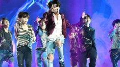 Netizens Agree That Big Hit Entertainment Has All the Groups Known for Synchronization
