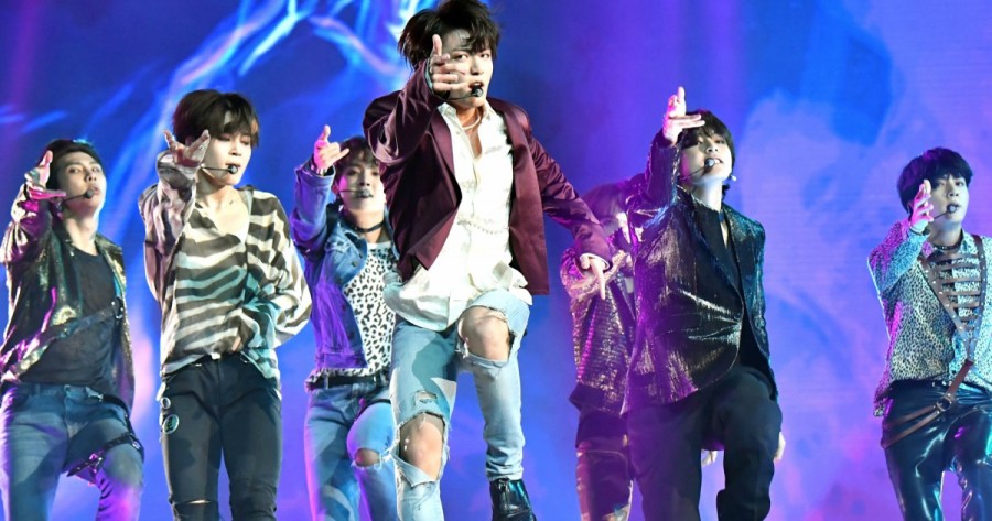 Netizens Agree That Big Hit Entertainment Has All the Groups Known for Synchronization