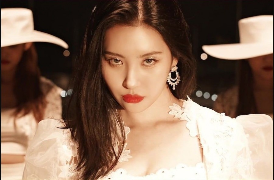 Sunmi Gives Savage Response to Breast Implant Surgery Allegations and Malicious Comments