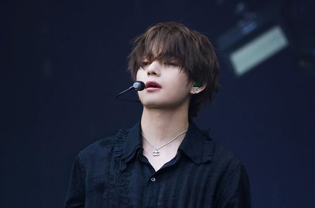BTS V the "Sexiest Musician Alive 2020" According to PopSlider's Poll + Reasons Why He Deserves the Title