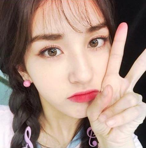 K-pop Idols and Celebrities with The Prettiest Eyes: Don’t Stare Too Much or You’ll Fall in Love!