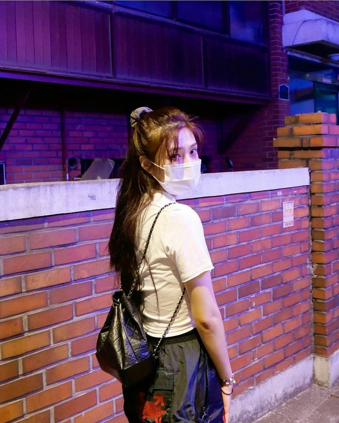 fecha límite Boquilla sílaba Red Velvet Joy Impresses Fans With Her Style in New Instagram Photos |  KpopStarz