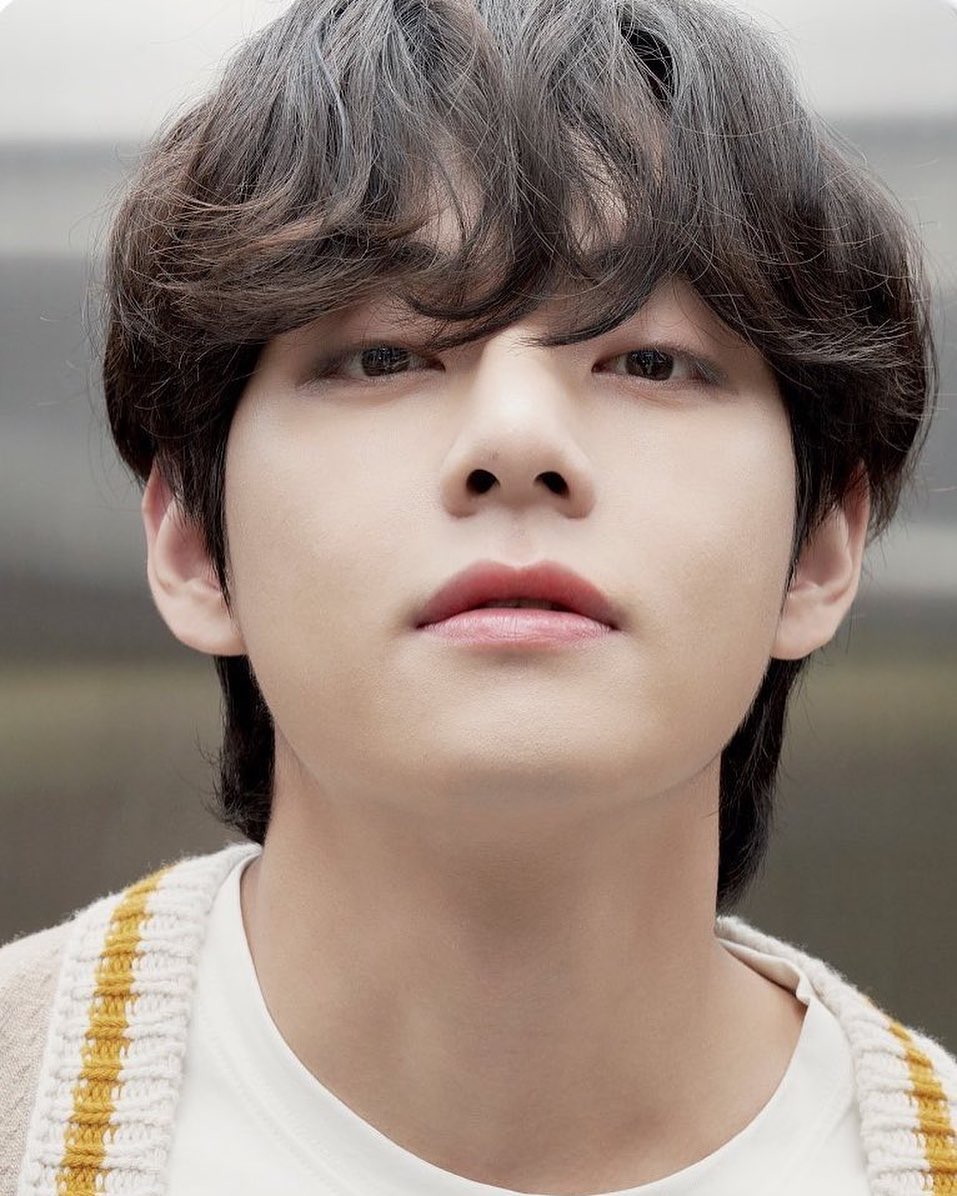 BTS V's "Sweet Night" Ranks No. 1 in Over 100 Countries on iTunes