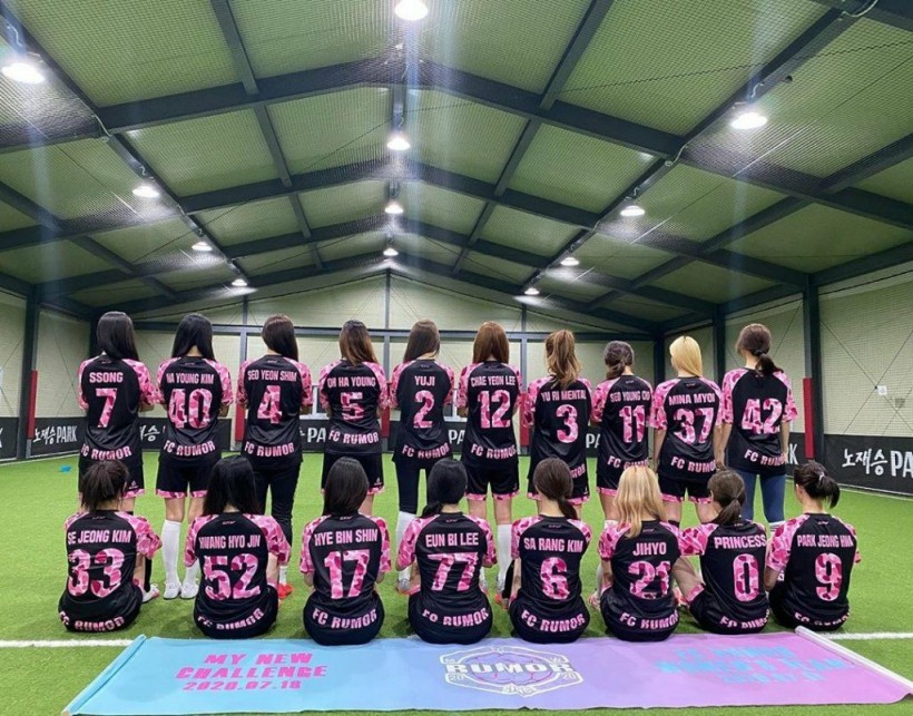 These are The Members of The Female Celebrity Soccer Team 