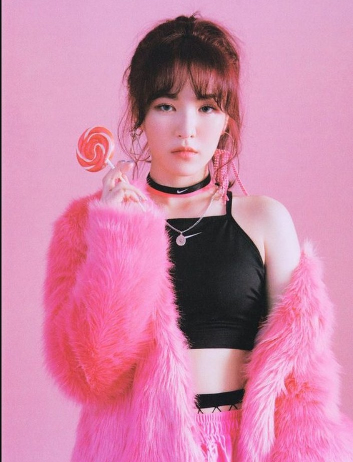Red Velvet Wendy Is Currently Undergoing Rehabilitation After Her Stage Accident According To Co