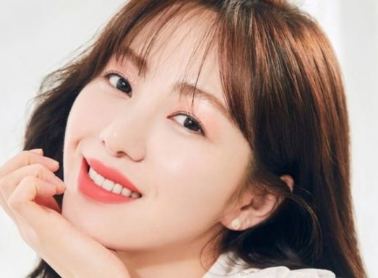See Former AOA Mina's Recent Instagram Updates After The Bullying Controversy