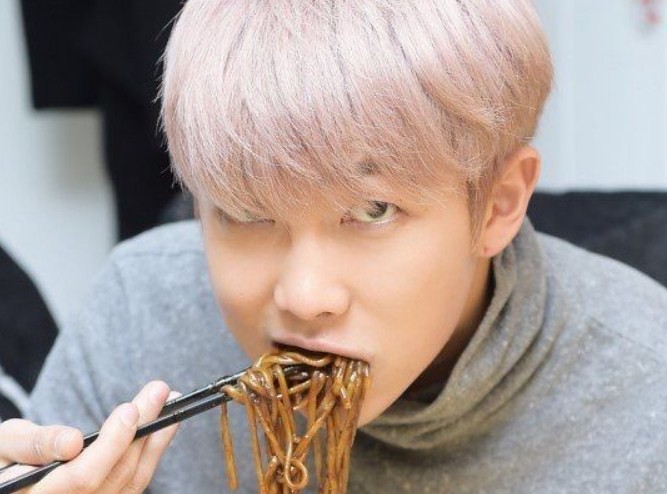 These 5 Foods are Strictly Banned among KPOP Idols