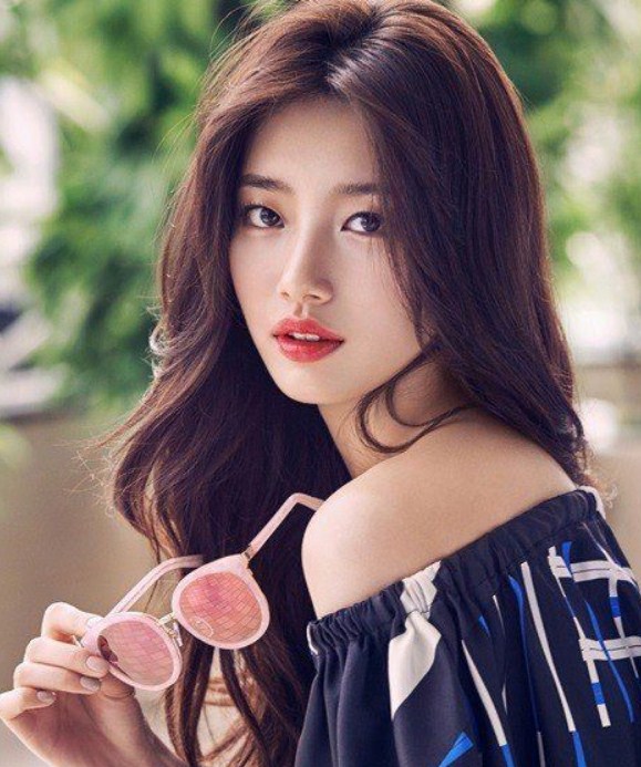 Crazy K-pop scouting stories: Cha Eun-woo and Bae Suzy were both spotted by  talent scouts  outside the toilets