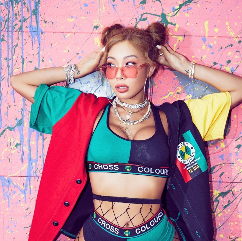 Jessi releases mini-album 'NUNA'