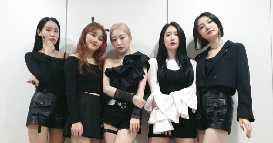 Fans Think Former PRISTIN Members' Group HINAPIA Have Disbanded — Here's Why