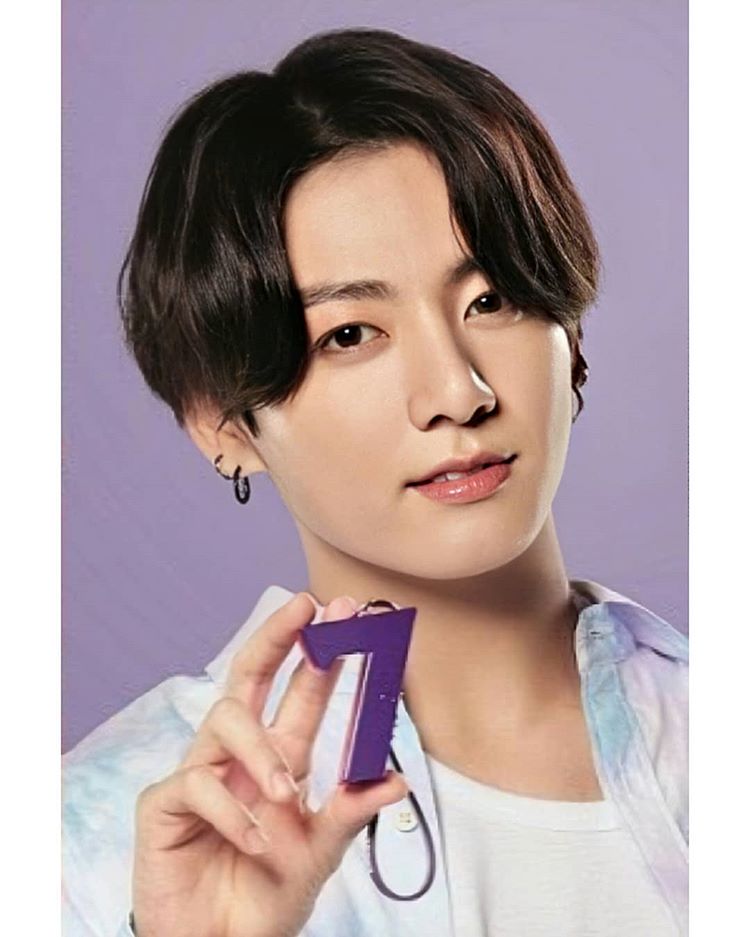 BTS Jungkook is The Only Asian in Brazil's "20 Most Beautiful Men in The World"