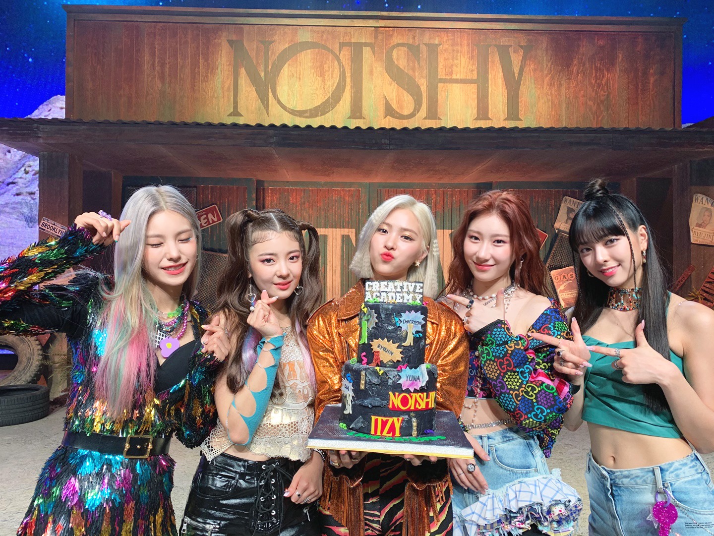 ITZY'Not Shy' gained first place on the music chart, Premonition of 4 consecutive hits