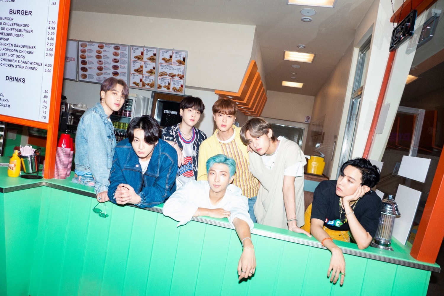 BTS "'Dynamite', a song dedicated to those in need"