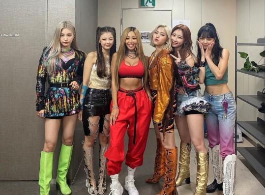 Jessi X ITZY, 6-member girl group?