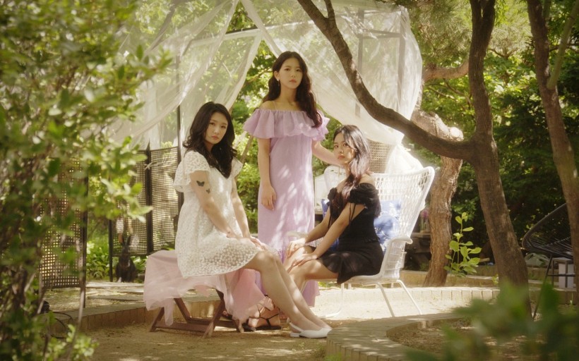 SG Entertainment’s Three Creator Trainees Release Fresh-Sounding Music Videos 