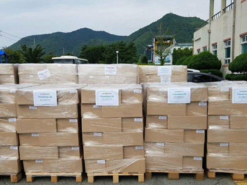 Kang Daniel Donates 35,000 Copies Of His Album To Charity