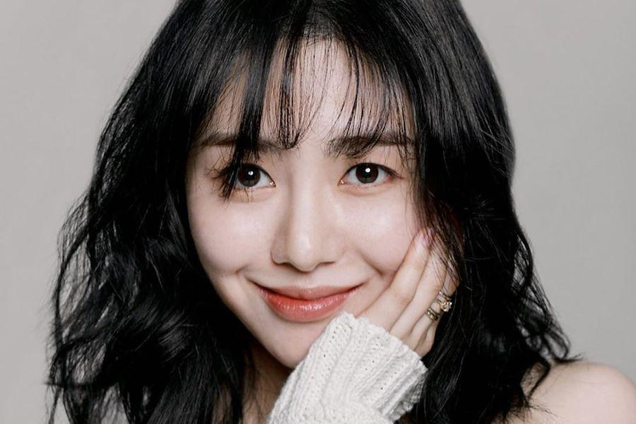 TW Former AOA Mina Receives Messages Telling Her to End ...