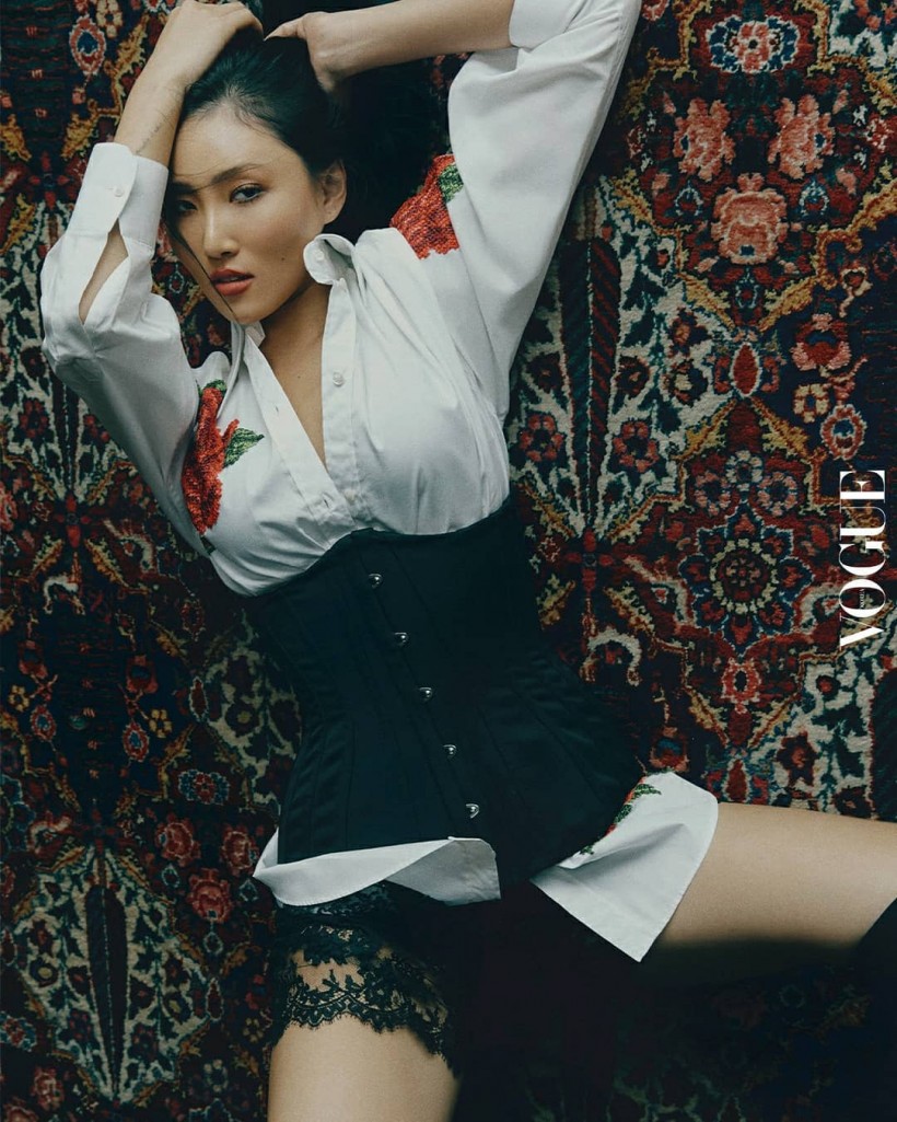 LOOK: Fans Can’t Get Enough of MAMAMOO Hwasa’s Photos for VOGUE
