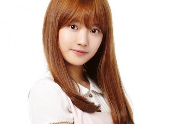 Korean Netizens Divided Over Chinese Trainee Ningning's Possible Position in Aespa
